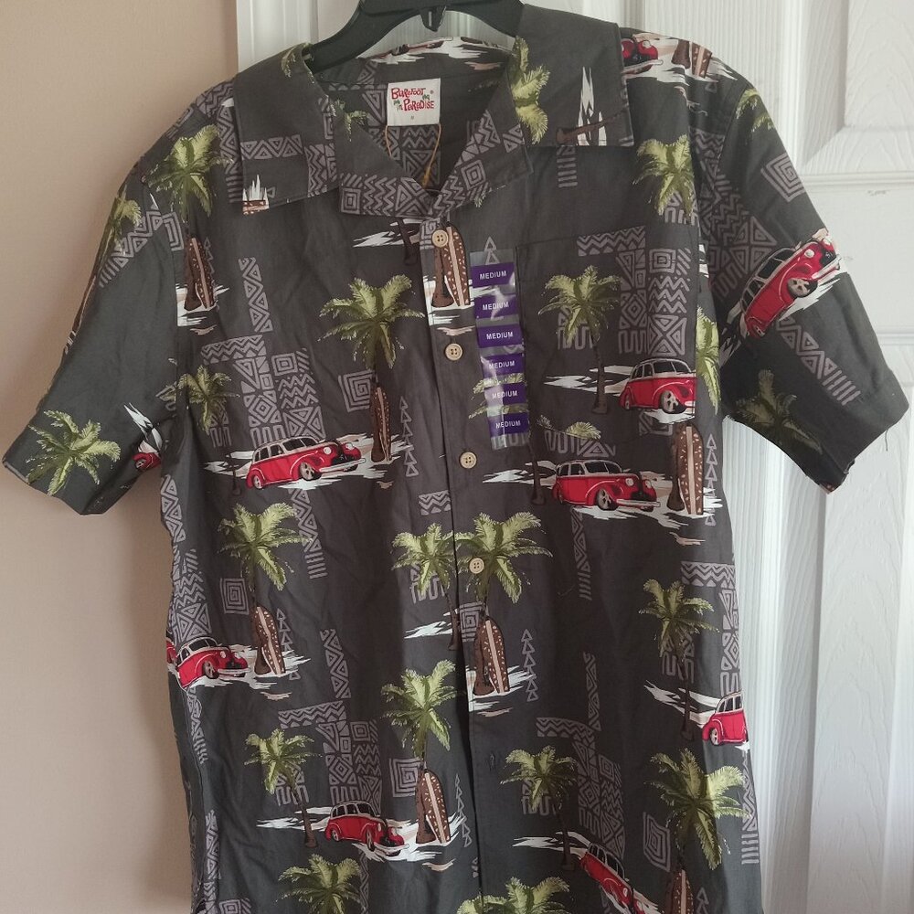 Hawaiian shirt made by Barefoot in Paradise